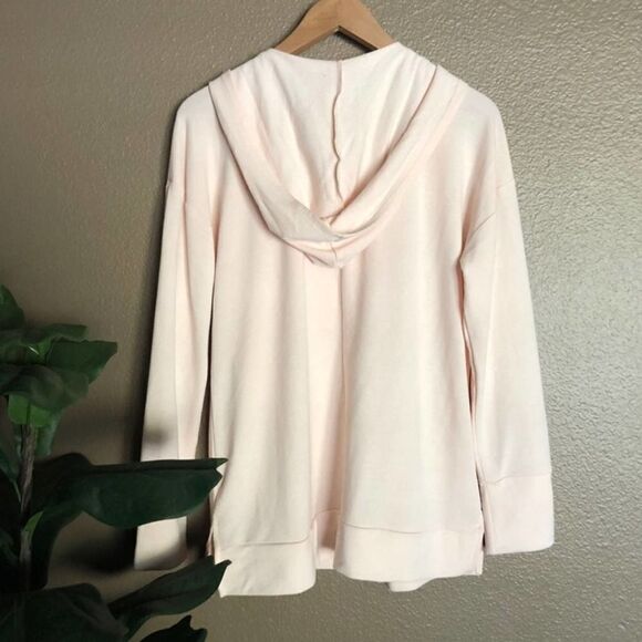 Cable & Gauge Grommet Lace Up Hoodie - Picture 2 of 6